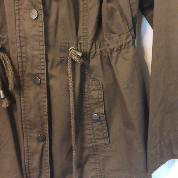 Stylish brown hooded jacket - Picture 4 of 5